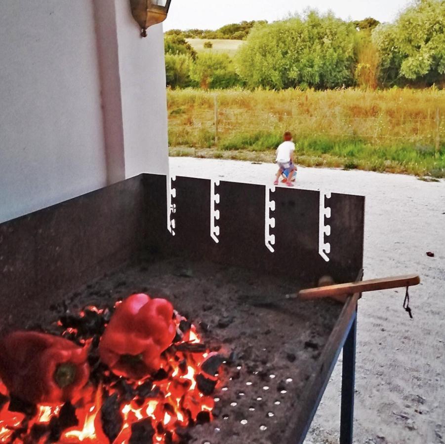 Azoia de Baixo Azoia 10 - Hostel & Casas De Campo מראה חיצוני תמונה
